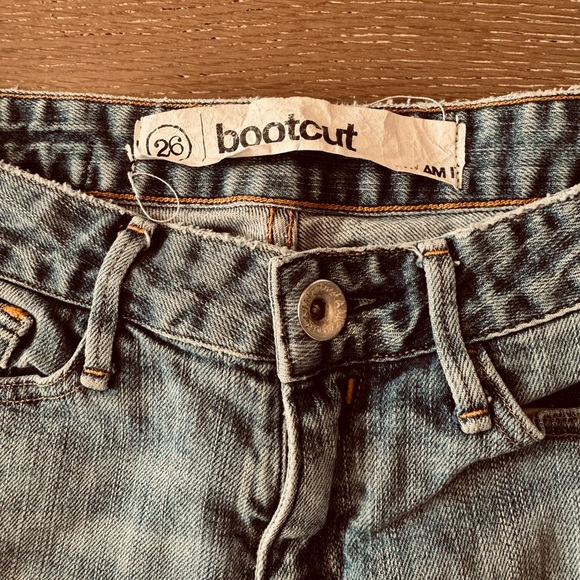 EARNEST AM I BOOTCUT LOW-RISE JEANS 26 - Picture 1 of 5